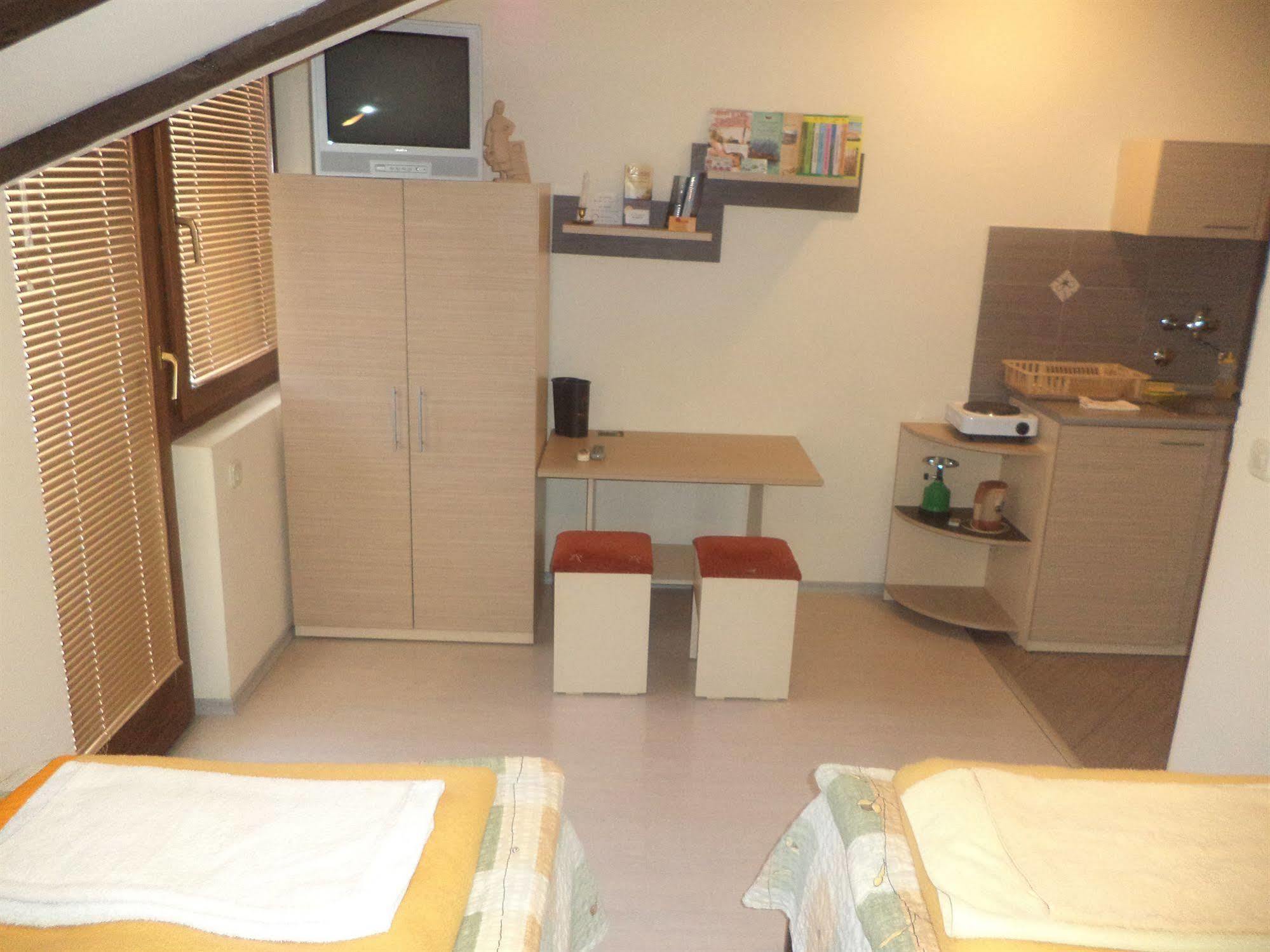 Luccia Apartments - Ohrid City Centre Ngoại thất bức ảnh