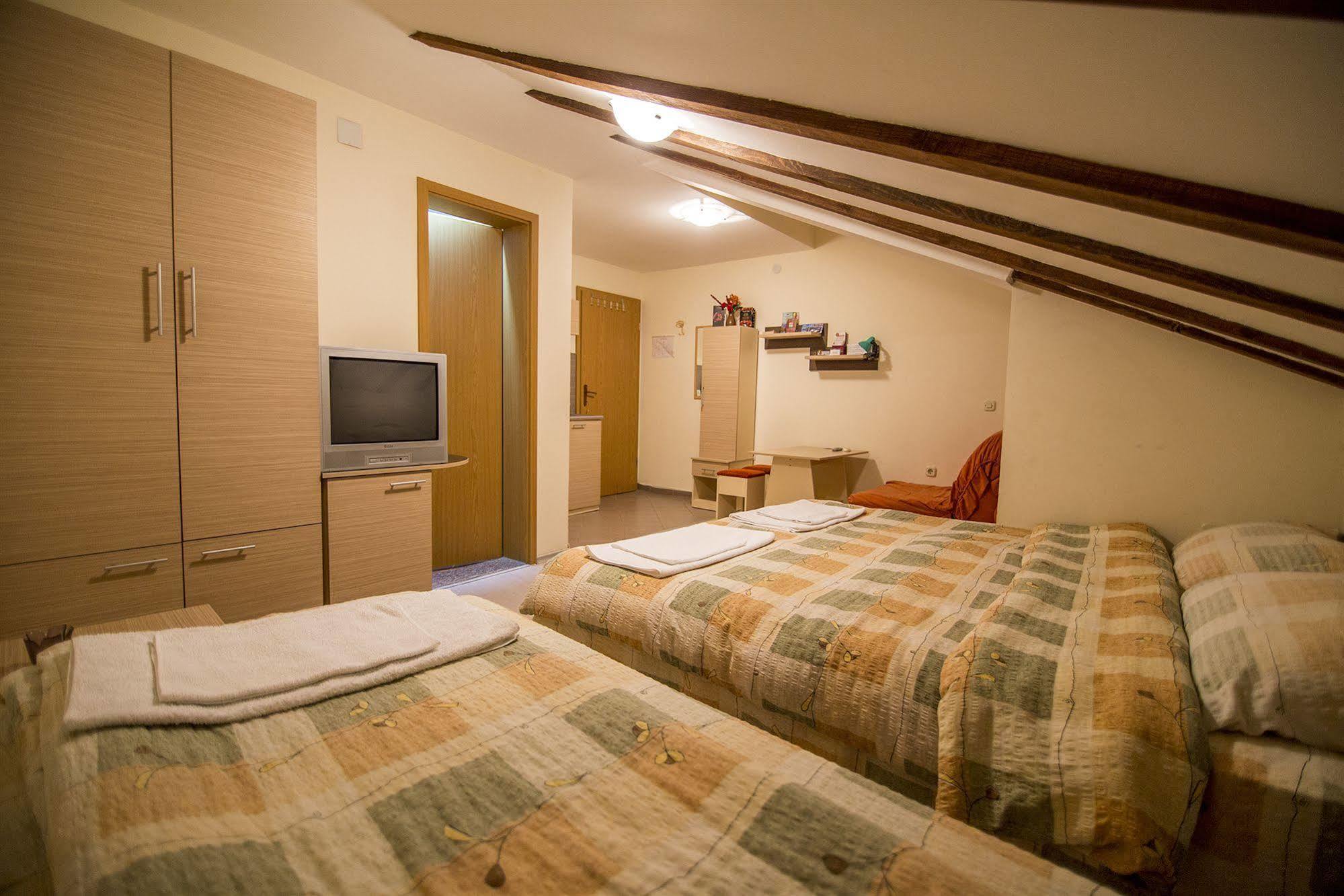 Luccia Apartments - Ohrid City Centre Ngoại thất bức ảnh